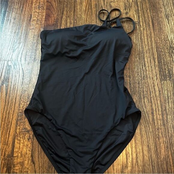 NWT La Blanca Island Goddess Strappy One Shoulder One Piece - Picture 3 of 6